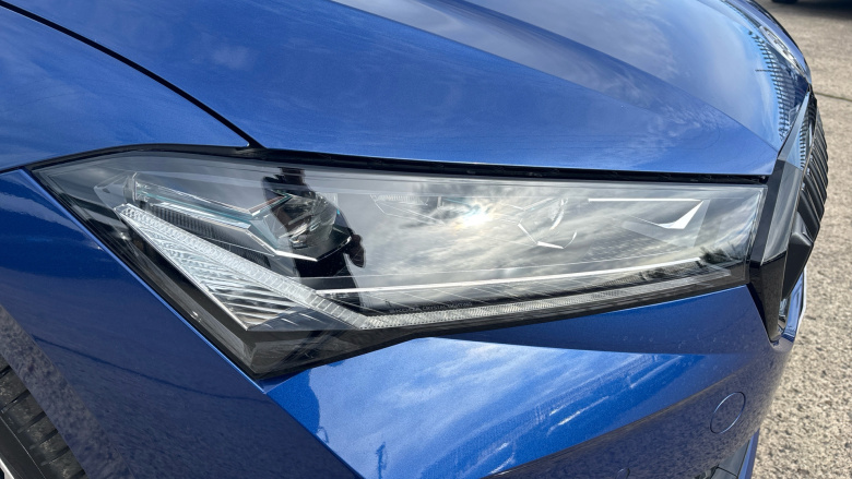 Skoda Superb 1.5 TSI iV Sportline 5dr DSG Estate